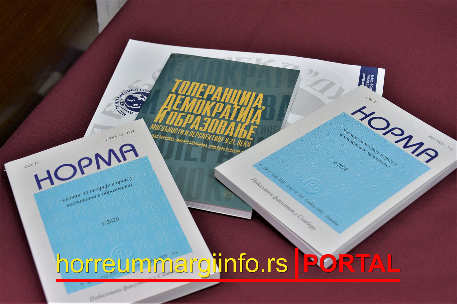 odrzana-tribina-fragmenti-o-srpskom-svetu